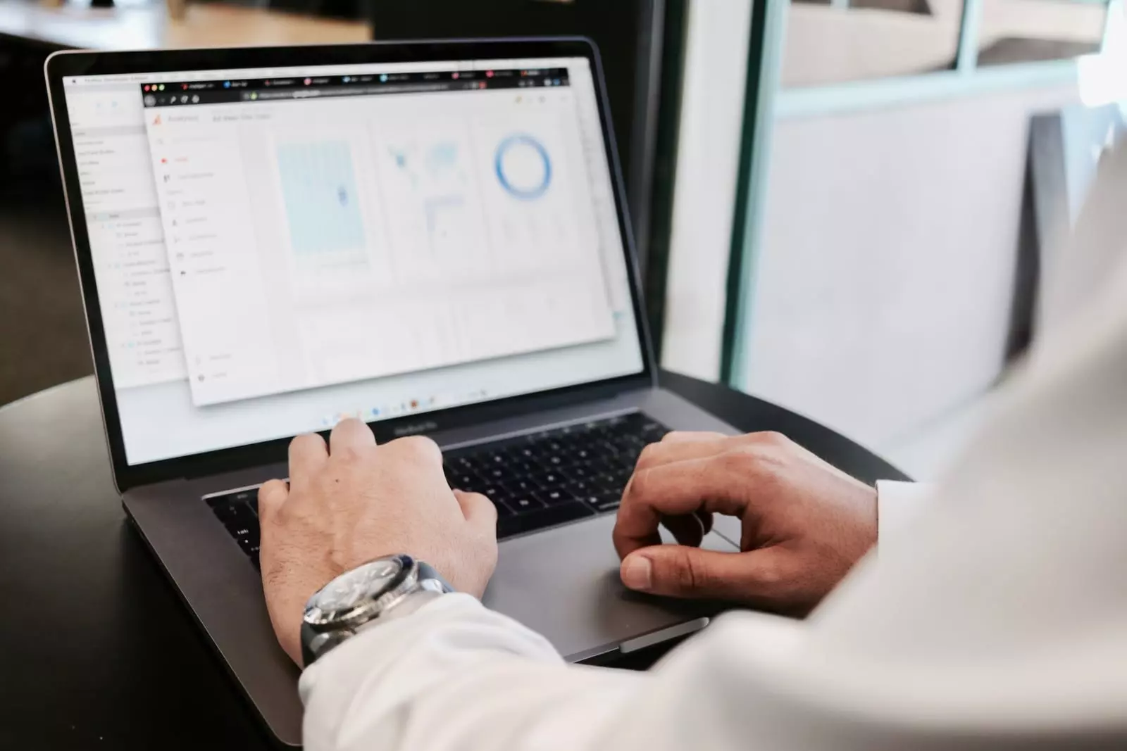 How to sync data continuously from a website to Airtable